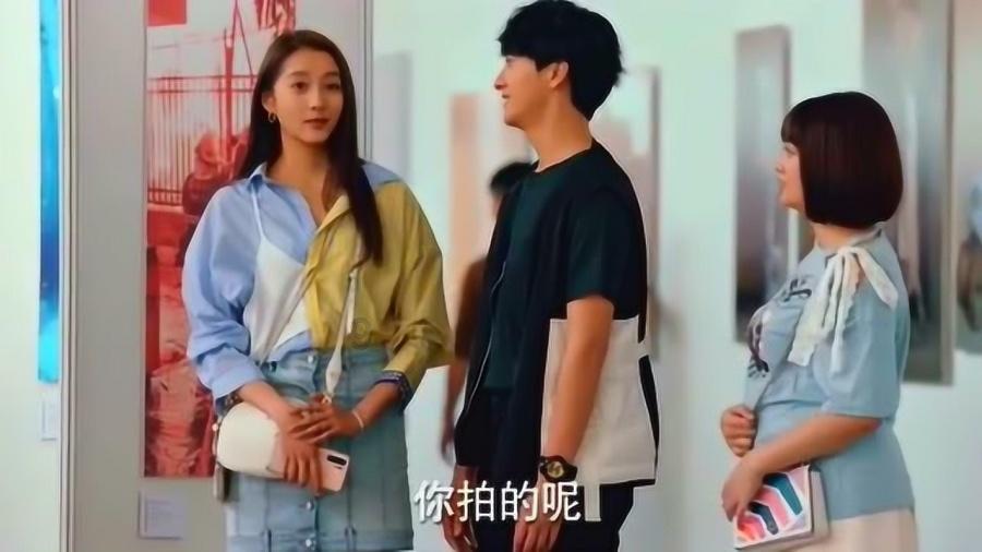 迷路的可爱女宝宝